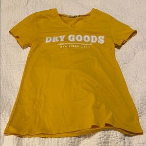 V neck mustard tee